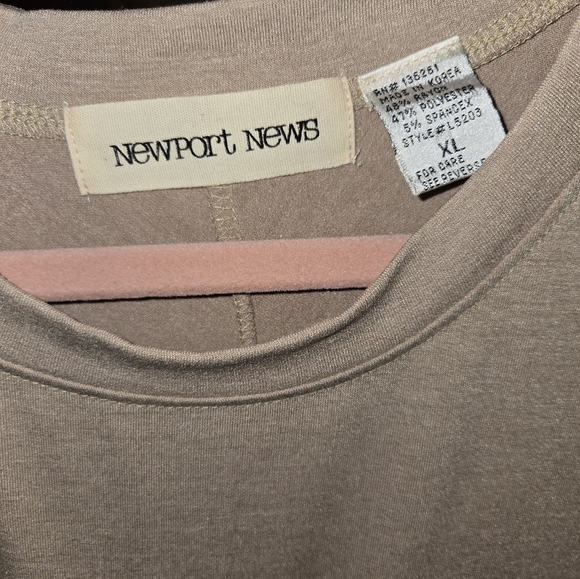 NEWPORT NEWS TWIST TIE BLOUSE SIZE SMALL & XL - Picture 6 of 6